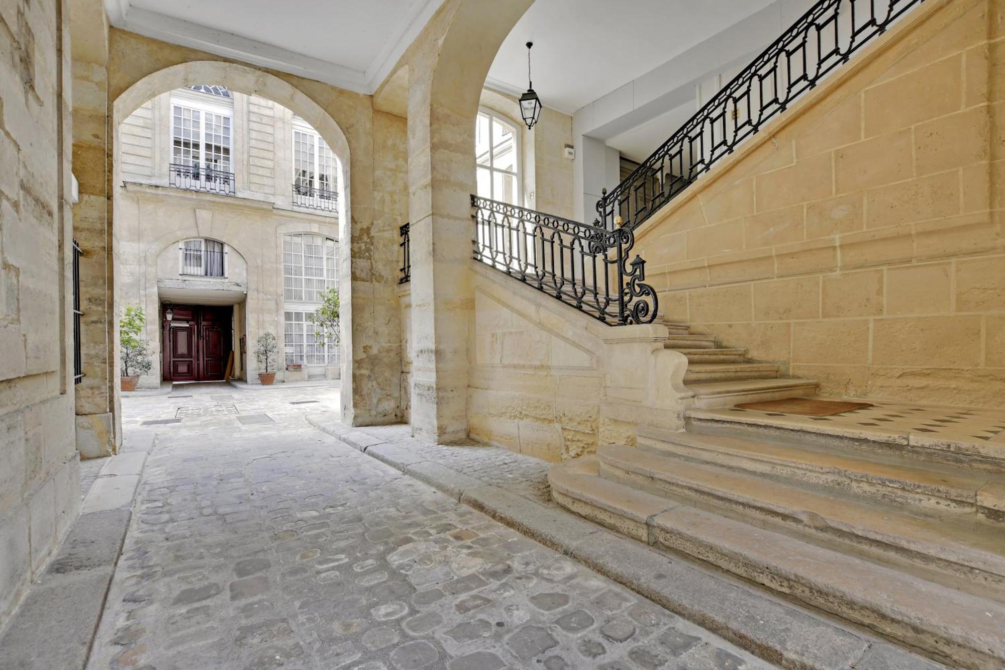 Pick A Flat'S Apartements With Services In Louvre - Rue Des Halles Párizs Kültér fotó